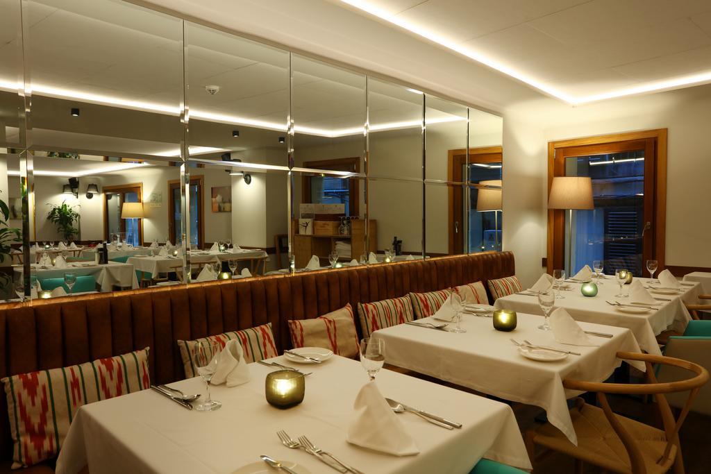 Bo Hotel Palma Екстериор снимка Interior of the restaurant